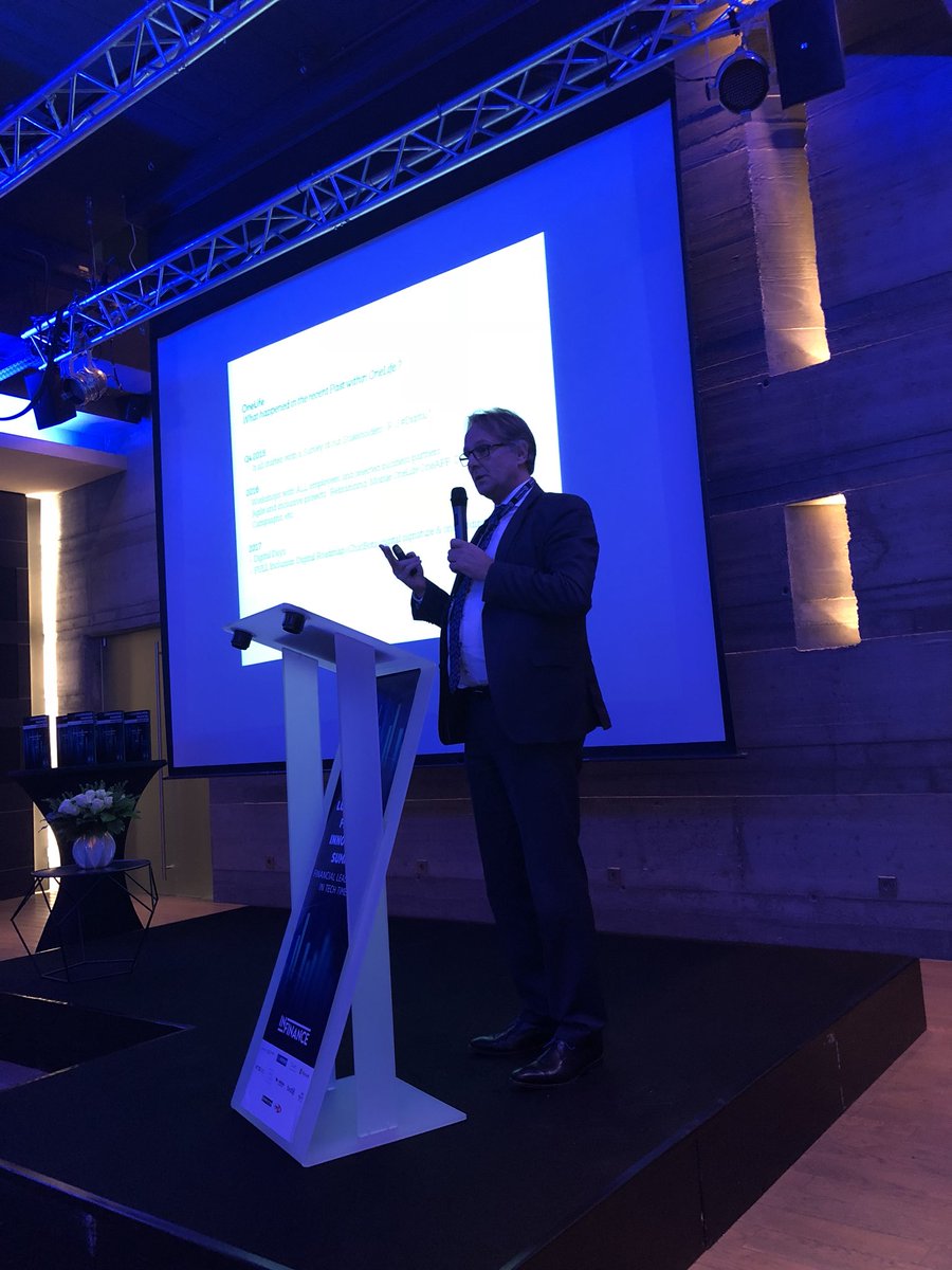 PrinceJonathanF's tweet photo. #GalaInFinance next speaker #marcstevens CEO at @The1LifeCo sharing insights on #Insurance Co embracing #digitization and how it strongly impacted their way of working https://t.co/PTGButpbQ2