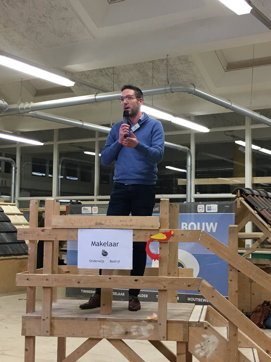 meetup072's tweet photo. #meetup072 Vraag en aanbod, onderwijs en bedrijfsleven samen op laten trekken. Makelaar Onderwijs bedrijf https://t.co/oWKn8AyEYj