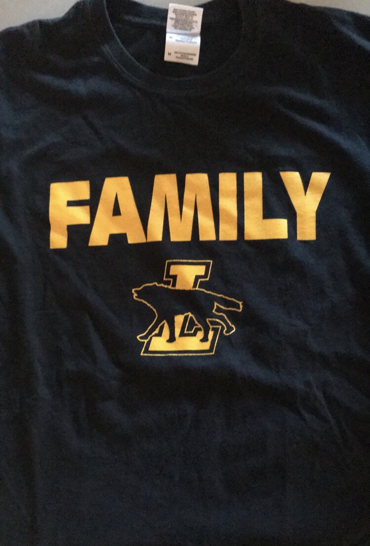 LHS_blackhole's tweet photo. We are making a new basketball student section shirt!!! Orders will be taken during Smart block tomorrow and during lunches next week. We will be coming by all A^2 rooms to take orders #thereturn https://t.co/Mlg6QMrncS