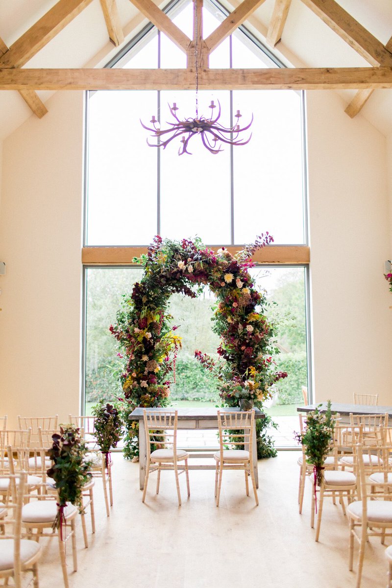 MillbridgeCourt's tweet photo. - Ceremony -

The most sensational Autumnal floral archway created by Jay Archer for K+R to say their ‘I do’s’ in front of. 

📸 by Philippa Sian.

Xx https://t.co/4SgehJk3zH