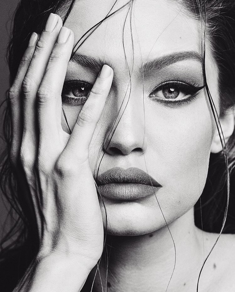HadidNews's tweet photo. Gigi via Instagram. https://t.co/0mVrFD7Py4