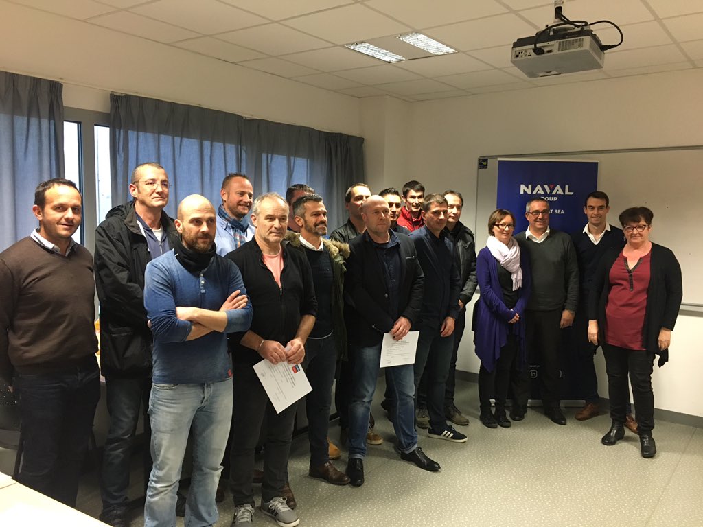 Emma_FAUDOT's tweet photo. Certification École de Management #UIMM cycle animateur pour 12 salariés de #Navalgroup. Félicitations Messieurs et merci aux membres du jury #Sermeta #Damen #Marberich et #formation_bzh https://t.co/yGh0QrOO4Y