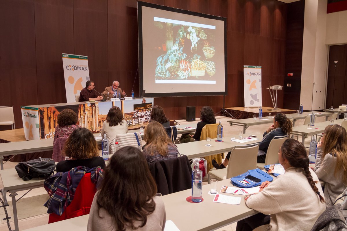 DN_Andalucia's tweet photo. Ya tenemos las fotos de nuestras Jornadas #CODINAN2017 en https://t.co/orwOMwvUVN https://t.co/kLfqzIQYif