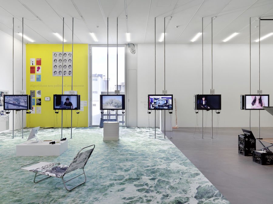 jaykoe's tweet image. other thoughts on the Filter in contemporary life... #FILTERBUBBLE #89plus co-curated by #SimonCastets &amp;amp; #HansUlrichObrist westbau.com/89plus-filter-…