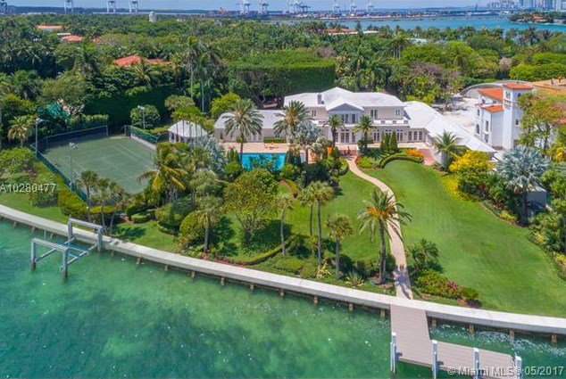 miamibroker's tweet photo. #MiamiJustListed #MiamiBeach Art Basel Real Estate Listings By Brosda and Bentley Realtors
https://t.co/xvwiWvztxk #BrosdaandBentley #MiamiBroker #MiamiRealEstate #LuxuryHomes #ArtBaselMiami #LoveMiamiBeach #LiveMiamiBeach #ArtBasel2017 #IloveFL #ArtBasel #artbaselmiamibeach https://t.co/oaPJrJJetr