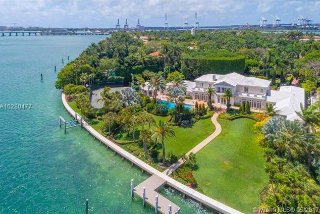 miamibroker's tweet photo. #MiamiJustListed #MiamiBeach Art Basel Real Estate Listings By Brosda and Bentley Realtors
https://t.co/xvwiWvztxk #BrosdaandBentley #MiamiBroker #MiamiRealEstate #LuxuryHomes #ArtBaselMiami #LoveMiamiBeach #LiveMiamiBeach #ArtBasel2017 #IloveFL #ArtBasel #artbaselmiamibeach https://t.co/n2CK9UyW3r