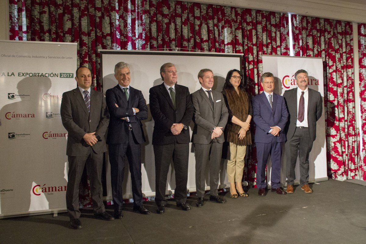 TecoiOfficial's tweet photo. Gracias @ccomercioleon y #EspañaDuero por el premio a la innovación exportadora 2017. Orgullosos de ser #leonesp #EmpresasdeLeón. #ExportaresPosible #PremiosExportaciónLeón2017 https://t.co/l6NYWa0vFD