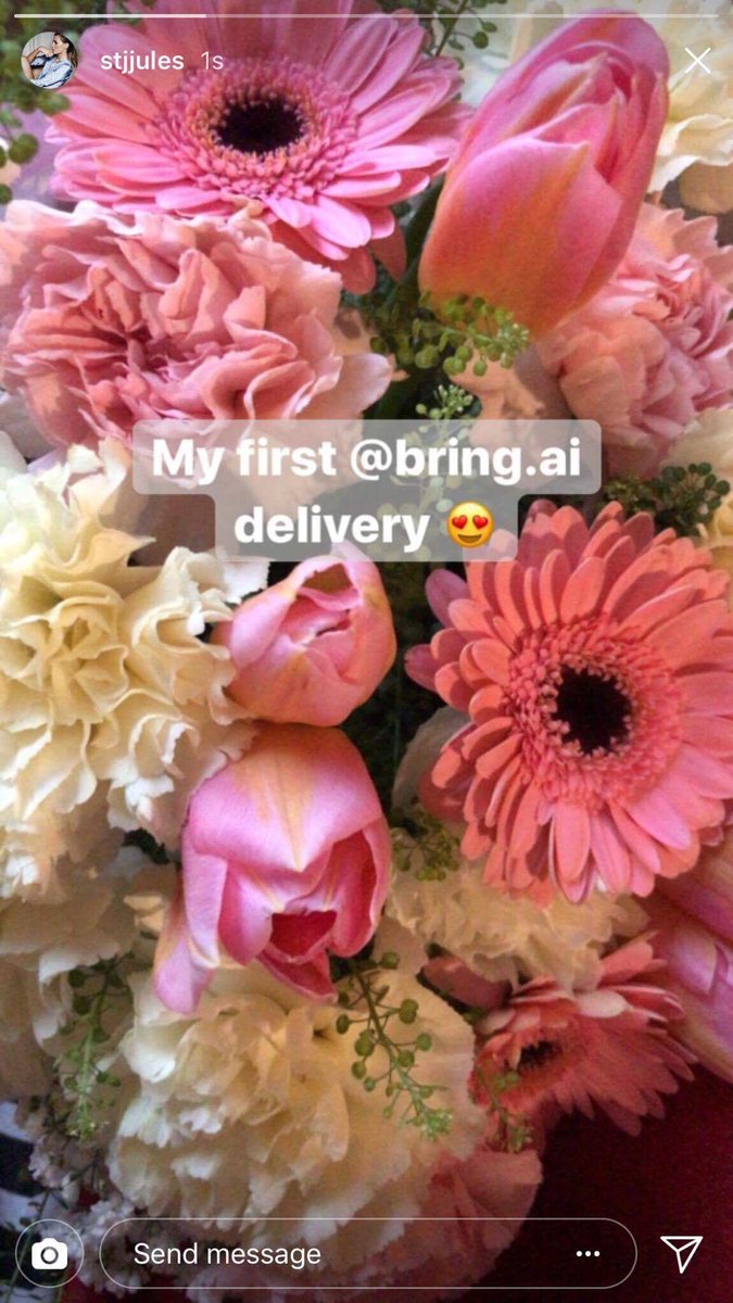 bring_ai's tweet photo. @bring_ai kupi za Ciebie i dostarczy spontaniczne niespodzianki w ekspresowym tempie. 🚗💐 #bringai #bringiton #kurier #uber #concierge #poczta #warsaw #warszawa #shopping #prezent #zakupy #dostawa #taxi #paczka #biznes #niespodzianka #sukces #motywacja #inspiracja #praca #pomoc https://t.co/T1yV4aenAg