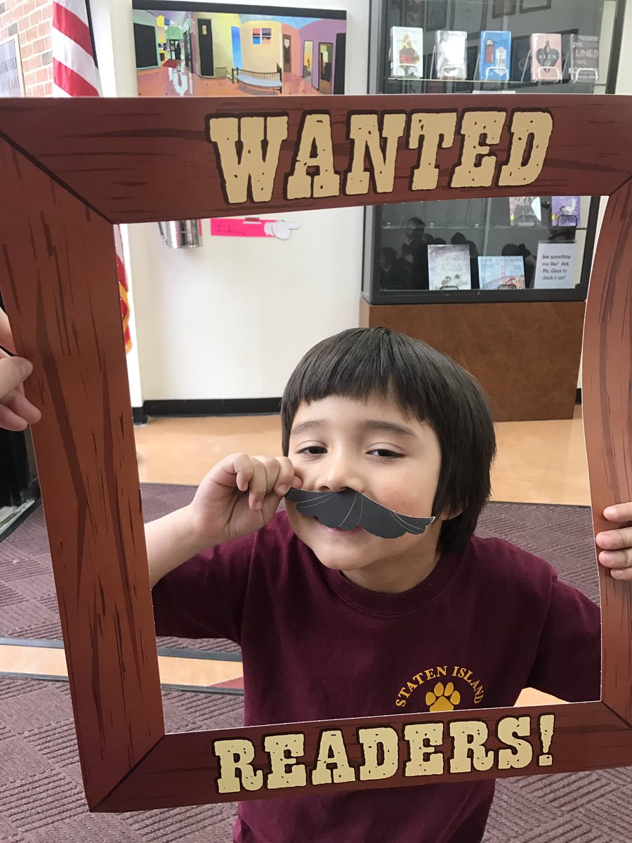 SIA_Lib's tweet photo. #grade1 is wanted for reading at the book fair! @SI_Academy https://t.co/ty59PEYCAr