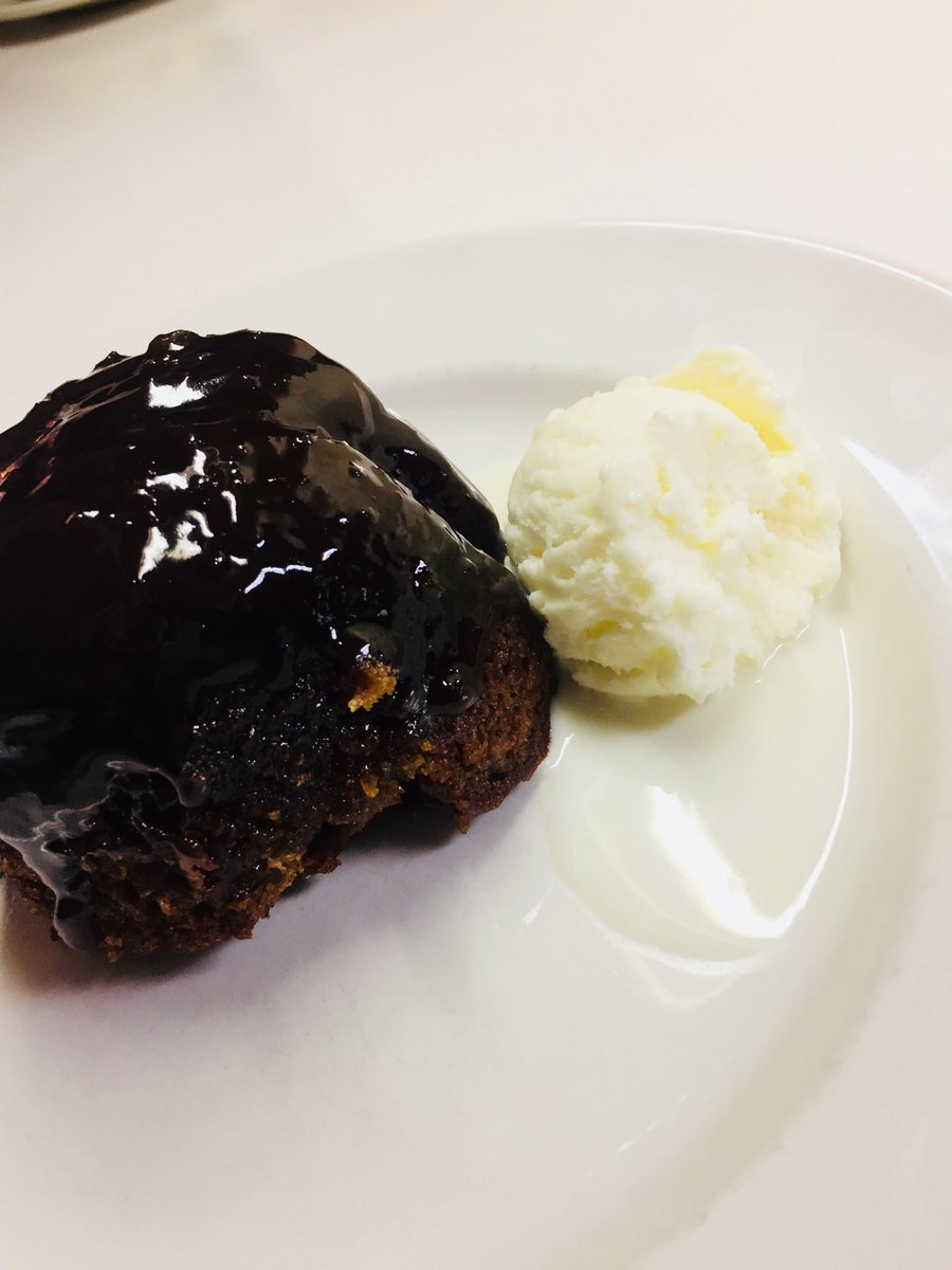 Today team Fosse had their fantastic cook off! Massive thanks to Seb and his team! We’re ready to serve tonight with it fresh in our mind (and mouths 😂) #newthymewintermenu <a href="/PiFossePark/">LeicesterFosseParkPI</a> <a href="/vbzsmith/">Zoe Smith</a> <a href="/Sheffield_PI/">Alison Pickering</a>