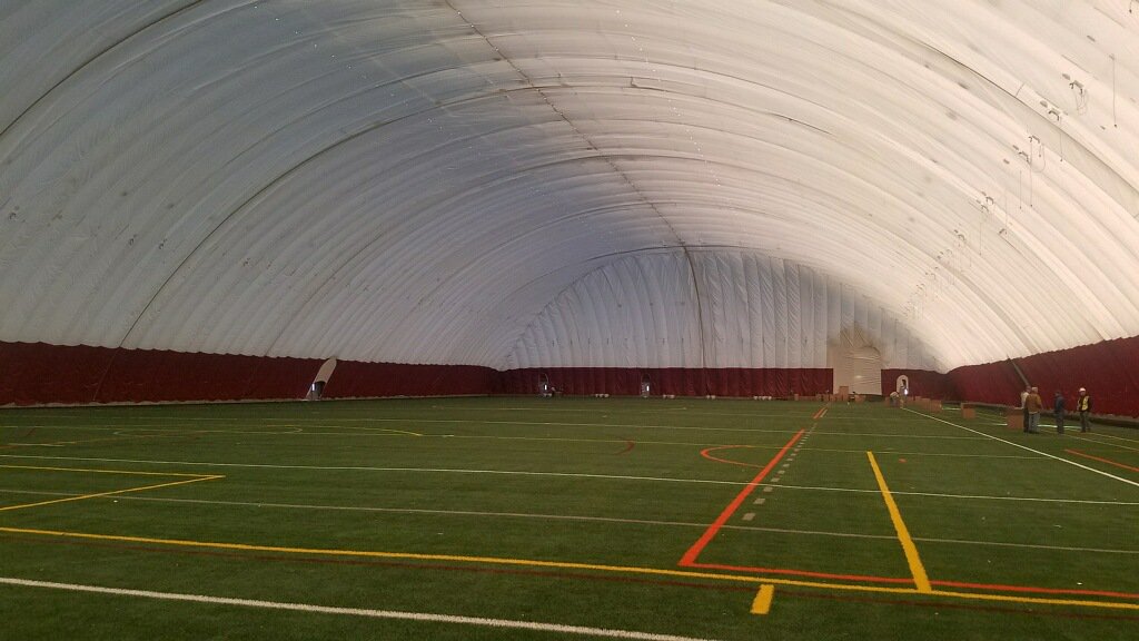 ISD112's tweet photo. Interior view of E. Carver Co. Athletic Center with the dome fully inflated. Lights & nets still need to go up. Once it's cleared to occupy, personal wellness classes will meet here & teams can practice. #ECCAC https://t.co/kOJ2fpkKzw