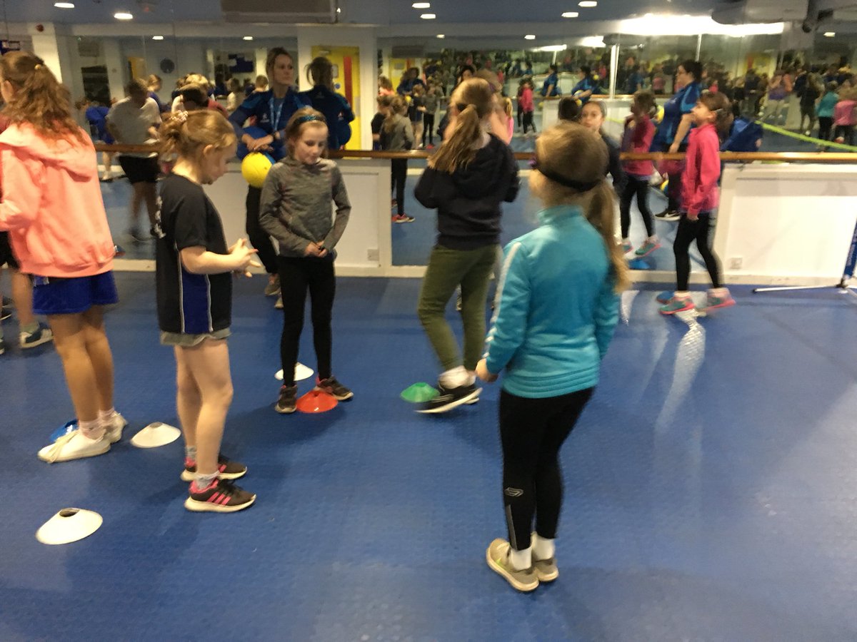 brockwelljunior's tweet photo. Have fun and trying new sports at the #squashfest @ChesterfieldSSP @ActiveDerbys @YourSchoolGames https://t.co/0cQeeIjj0I