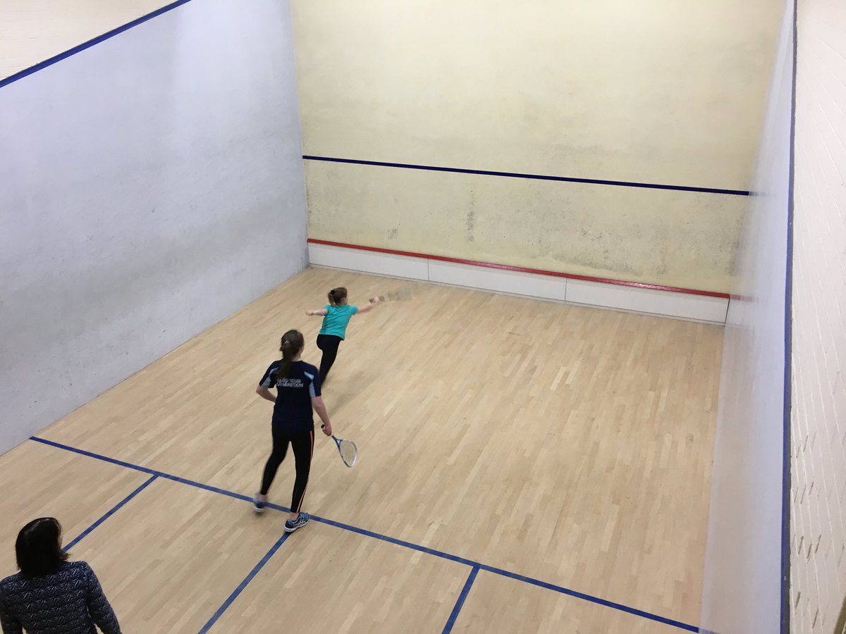 brockwelljunior's tweet photo. Have fun and trying new sports at the #squashfest @ChesterfieldSSP @ActiveDerbys @YourSchoolGames https://t.co/0cQeeIjj0I