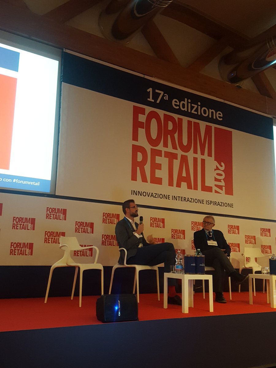 ForumRetail's tweet photo. Innovazione è seguita in @AmazonIT da tutti i dipendenti, nasce dal basso.   @yanevn #forumretail https://t.co/StiYtHsvTt