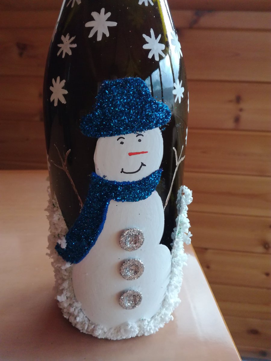 HandASDecoratio tweet picture