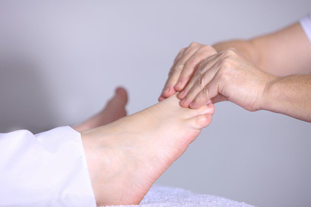 Dr_NeilSpiegel's tweet photo. Most forms of #alternativemedicine use natural ways to get to the bottom of the #pain and #healthdisorders- and this includes #functionamedicine. https://t.co/F9qA6ZABaX https://t.co/PEYCdiJKV6