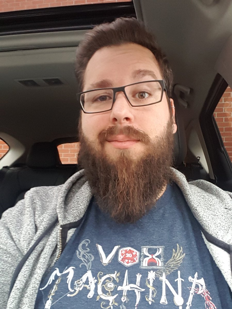 Pepsikobra's tweet photo. @samriegel @VoiceOfOBrien Needed some added inspiration from #VoxMachina for my exam today. 

As for the beards: #getonmylevelbro 

Side note: y'all did NOT undersell how SOFT these shirts are!! https://t.co/rXDii101HD