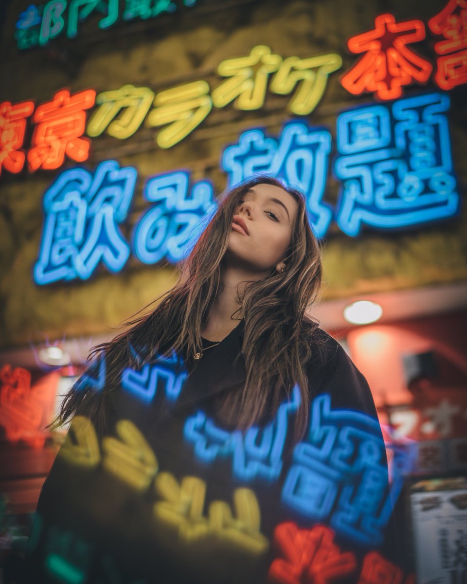 Alexis Ren (@alexisren) on Twitter photo 