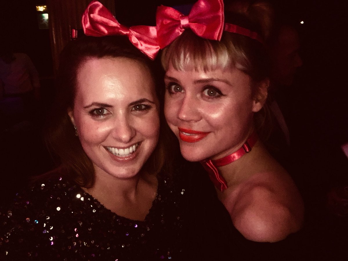 torlindley's tweet photo. Pretty in pink @IAmAmyDuke . @J2agency you must be so proud! 😉 https://t.co/161MFzUqzE