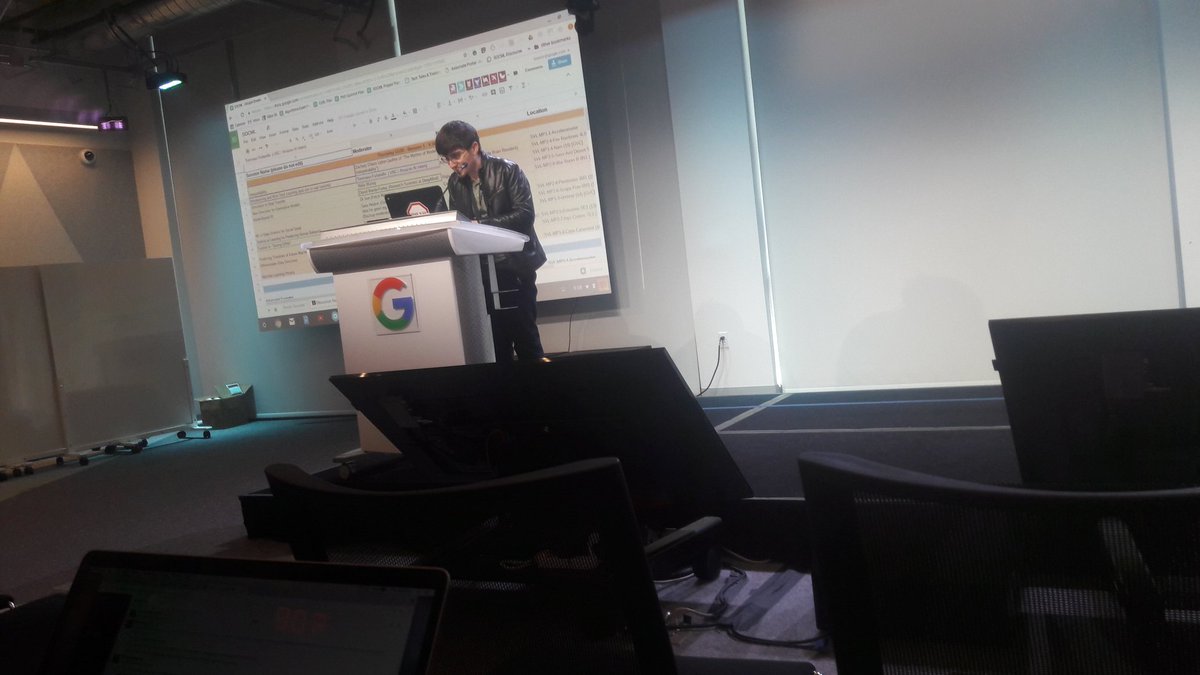 bonolomathibela's tweet image. The Self-Organising Conference on Machine Learning kicks off with an intro from @goodfellow_ian. #SOCML #MachineLearning