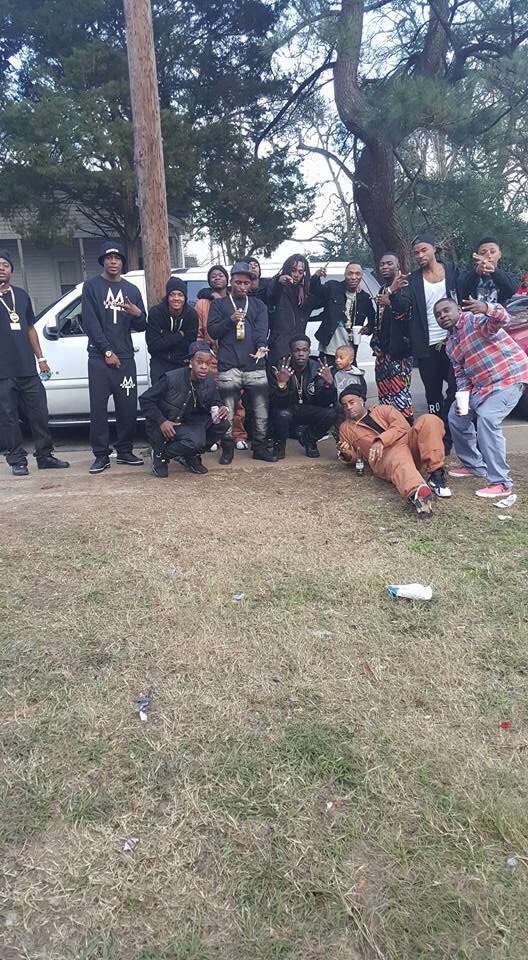 freaky2x_'s tweet photo. Tbt S/O to GettiGang the black Klu Klux Klan..#LongLiveGetti #LongLiveSqueeze #FreeMarlow #FreeGoCrazy https://t.co/3k3EIYlxje