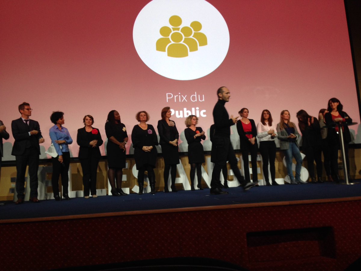 ValVerdier's tweet photo. Bravo à toutes les participantes et participants AXA PJ du concours d'éloquence #EllesAngels sur les violences faites aux femmes. Belle preuve d'engagement des collaborateurs ! https://t.co/Xz0htTeADo