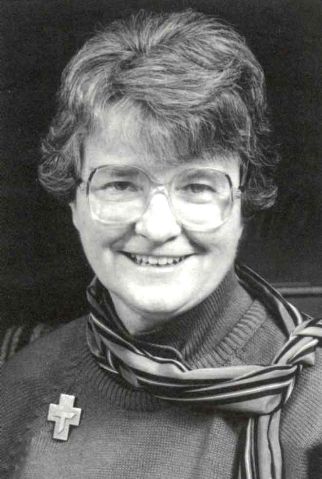 AlvernoArchives's tweet photo. #FacesBehindTheNames  Austin Hall honors Sr. Austin Doherty: leader, educator, a mother of Ability-based curriculum https://t.co/SKJwHE55r0 https://t.co/6ho2RP76ht
