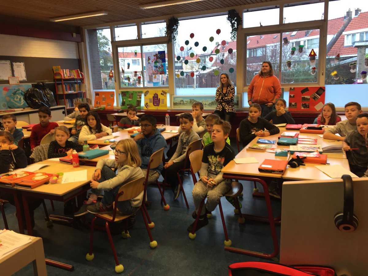 kohuisman's tweet image. Nieuwe talenten enthousiast gemaakt voor onze schitterende hightech bouwwereld @Obsdevoorzaan TOPklas @VanWijnenGroep #dankbaar werk @DeNieuweHaven