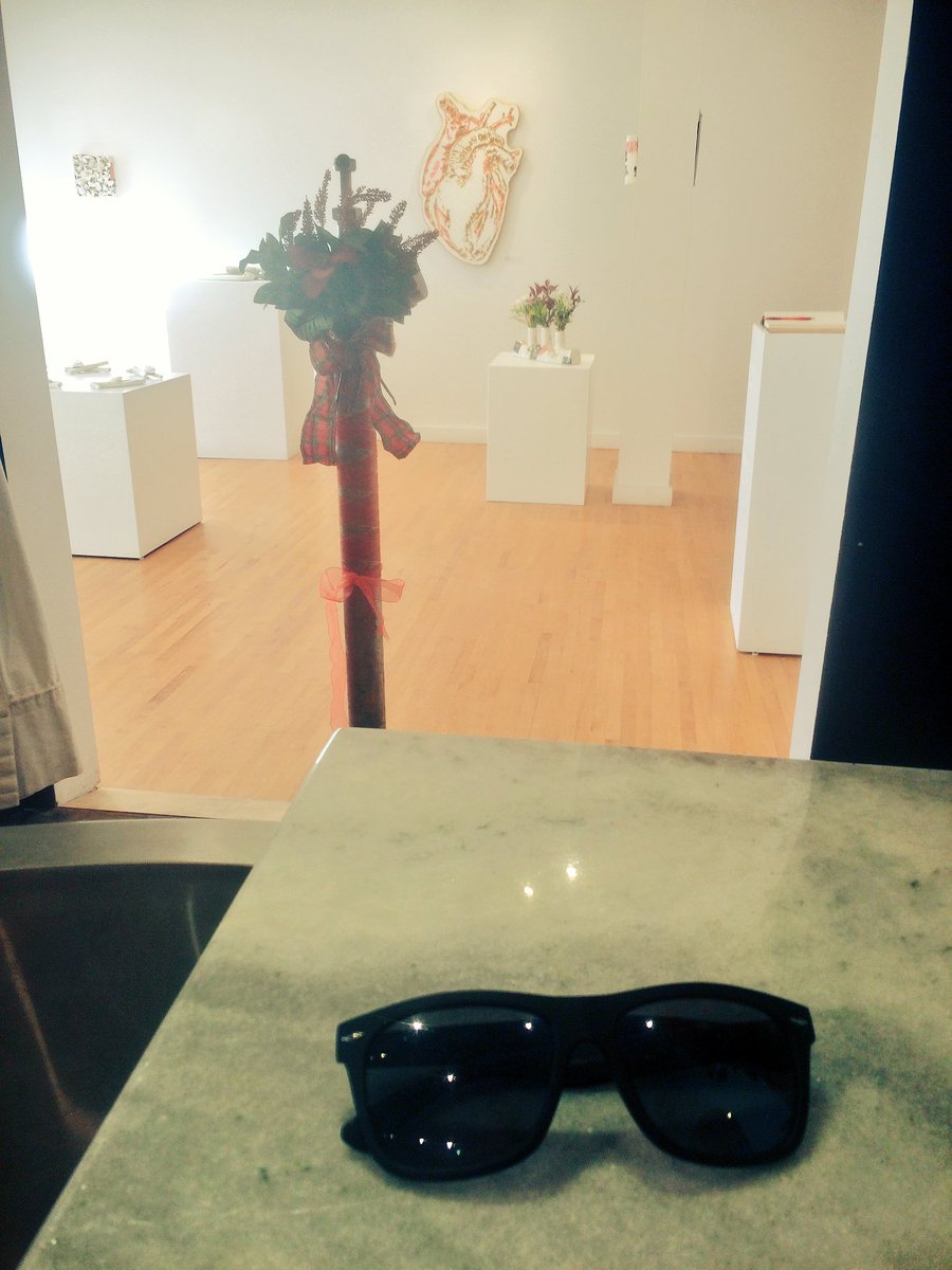 We didn't think #WhiteandLight was quite that bright - but someone has left their sunnies behind! #LostandFound RT please