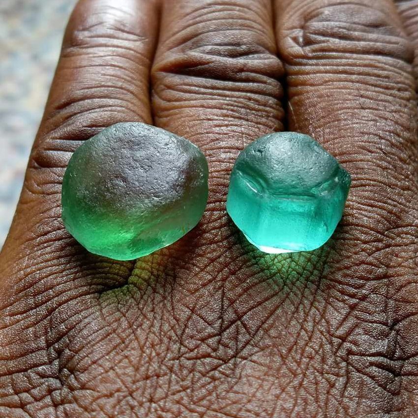 Want to know more about #gemstones in the rough? @DirectSourceGem shares his experiences travelling the world on the hunt for gems: ow.ly/Myd950fsISP