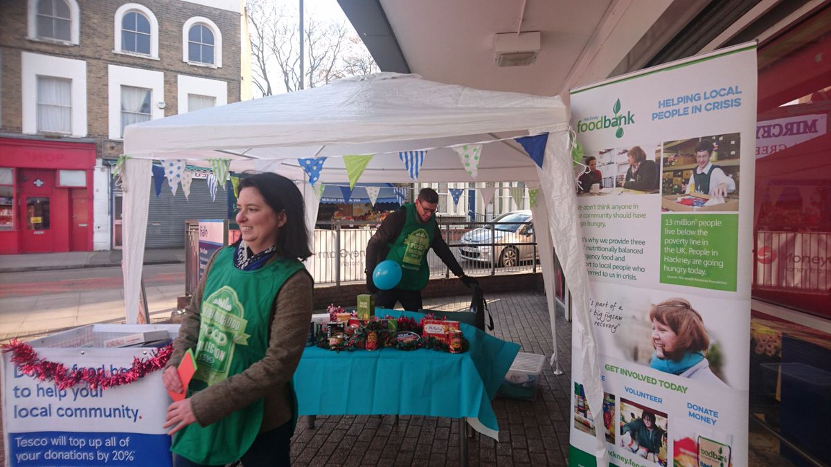 HackneyFoodbank's tweet photo. A HUGE thank you to the volunteers from SEI for helping to feed the hungry in Hackney by supporting our supermarket winter collection at Tesco's Well Street today. https://t.co/oxVHPheG21
