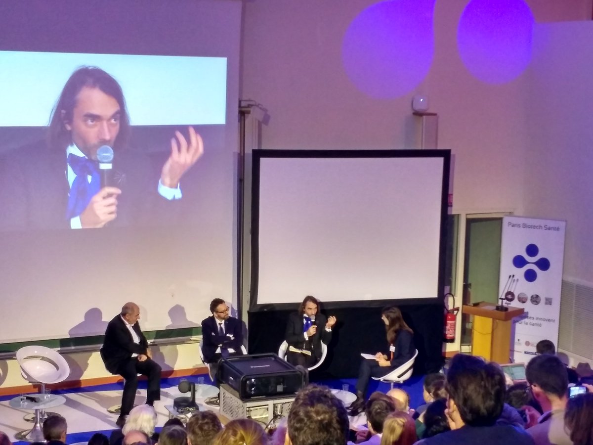 SancareFrance's tweet photo. Riche table ronde sur les innovations de ruptures en santé en présence du secrétaire d'état au numérique #ParisBiotechSante #IA #Sante https://t.co/ihdWbaEbLA