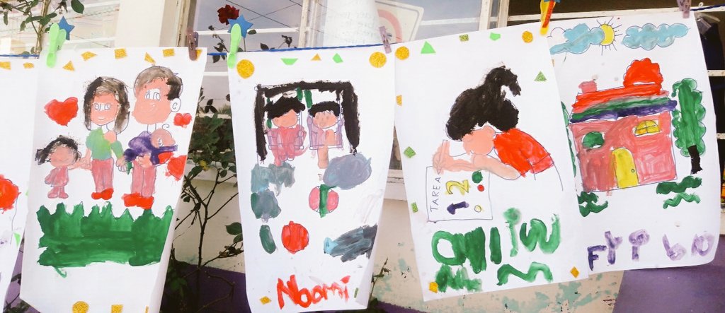 AleBaIe_'s tweet photo. Los dibujos de mis bendiciones jajaja https://t.co/Bq4kHthfjv