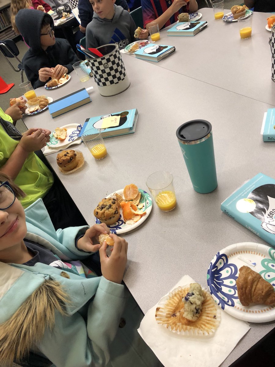 MsAngelaTurry's tweet photo. Kicking off a new Breakfast and Books club with 4th &amp; 5th grade students!! #wonder @NatalieWeatherm @rcsdDC #rcsdchampions https://t.co/5DbXmsD3dh