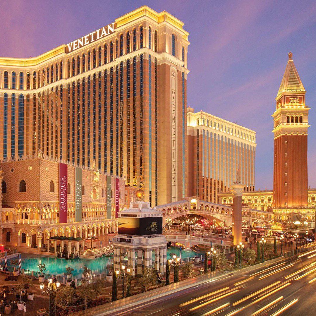 🚨 BOOK YOUR VEGAS HOTEL!  🚨 Special Agenda discounts for all attendees expire soon. Book your room now!  🔗Link: goo.gl/3E2qth  🔗Agenda Las Vegas takes place on February 12-14. #AgendaVegas #AgendaShow