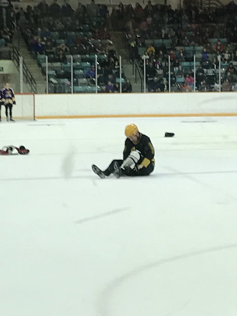 Justin Davis tweet media