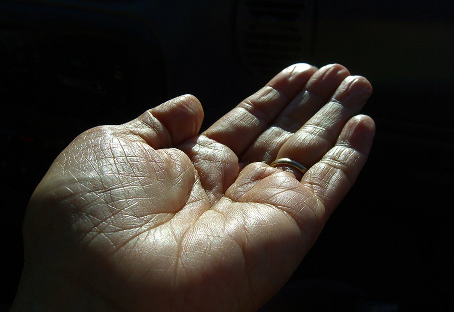 fairfaxcounty's tweet photo. What You Need to Know About Panhandling in Fairfax County https://t.co/vNfrYhu1Wu https://t.co/qJo36iuGPC