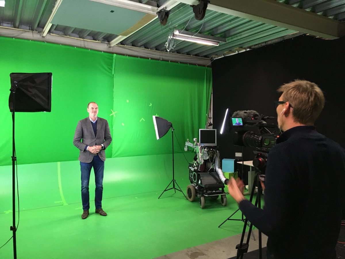 MartinSmit's tweet photo. Opname videopitch van @rkoopsbuildinG. Pleidooi voor een Circulair Drenthe. @AlexvanOost @BuildinGron https://t.co/zNNnrWaEbp