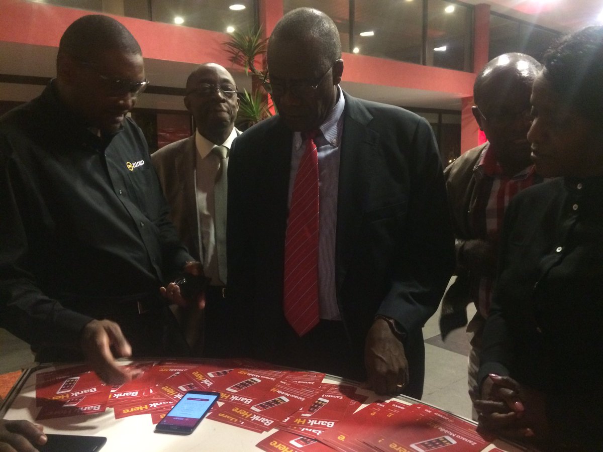 zanacoplc's tweet photo. Chief Digital Officer Teza Ngulube giving a demonstration of the Zanaco Mobile App. #BankHere https://t.co/ZsnVnoS6Sn