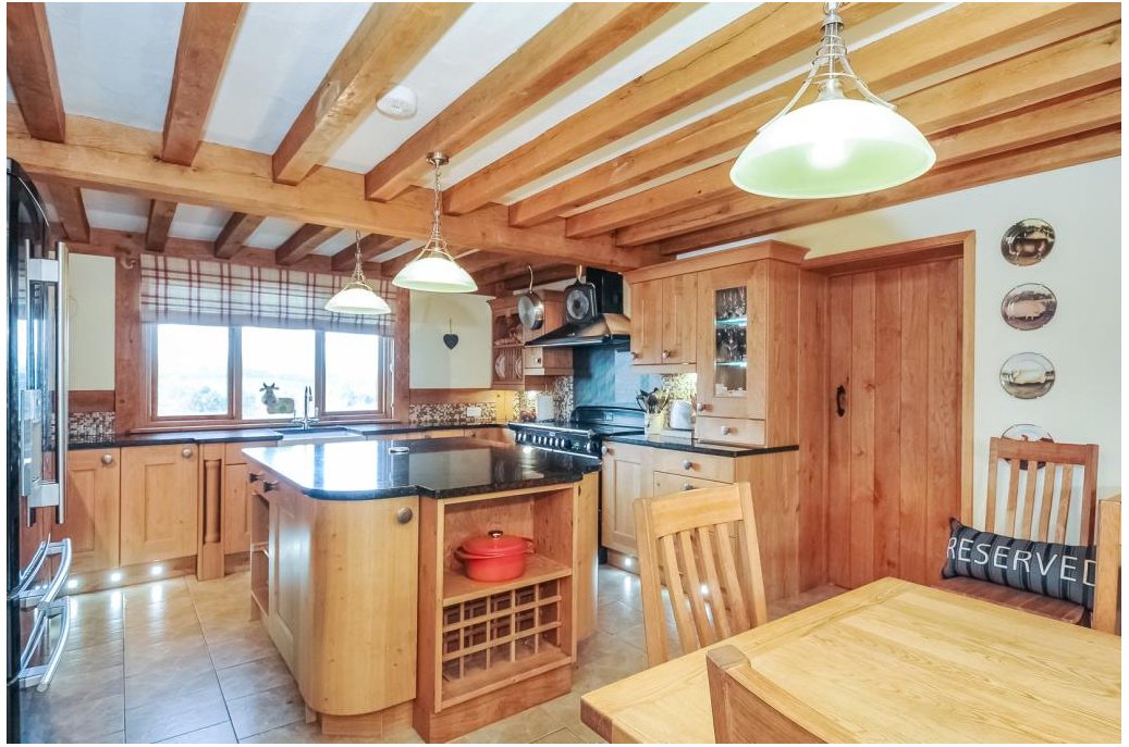 RBBProperty's tweet photo. Check out this detached country residence with superb views over the village of St Harmon? #Property #home https://t.co/1R1rHgyrhx https://t.co/0jw71BYHiq