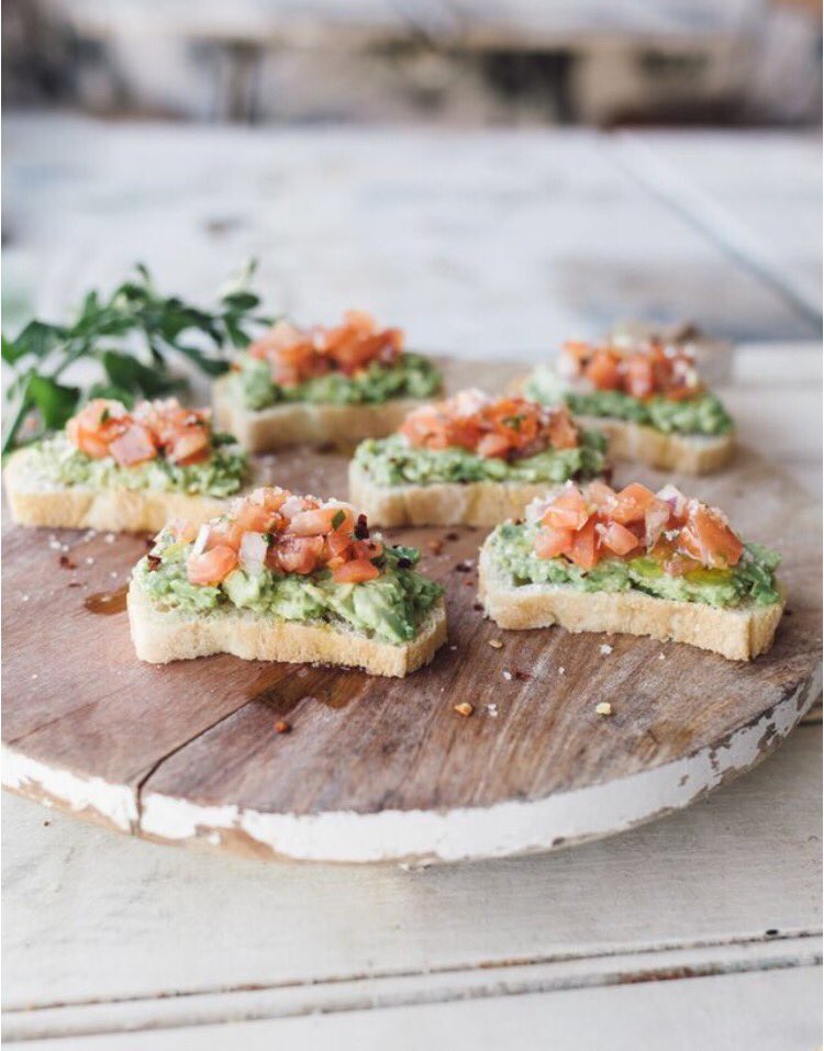 We close today at 5pm for a private event #mamantoronto #privateevent