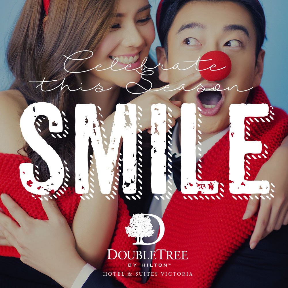 DoubleTreeVic's tweet photo. Smile! We'll have a festive photo booth set up during our Christmas Tree Sale this Saturday and Sunday. Stop by for a fun photo booth during 10am - 4pm on both days! More info about our special event can be found here: https://t.co/weQVUekDP7 #DoubleTreeVic #yyj https://t.co/f0p0j41yUG