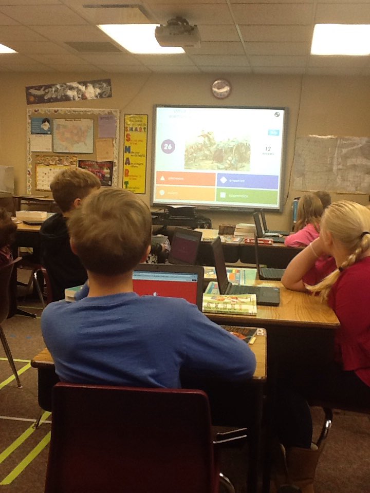 Spent the morning playing <a href="/GetKahoot/">Follow @Kahoot</a> to review #vocabulary #LearnLAP
