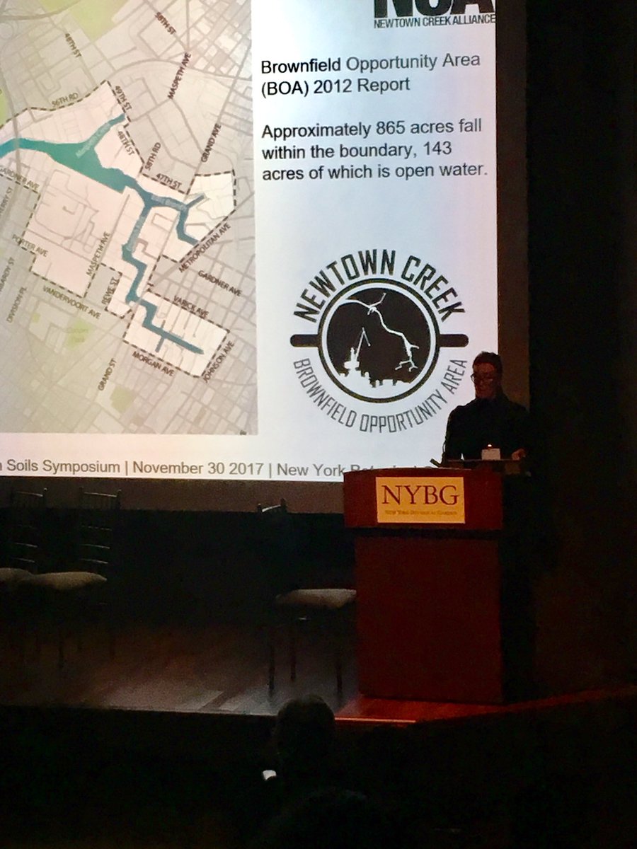 NYC_USI's tweet photo. .@LisaBloodgood of @NewtownCreek presenting on the #Brownfield Opportunity Area #BOA #ToxiCity #oilspill #contamination #aquifer #groundwater #constructedwetlands #habitatrestoration #USS2017 https://t.co/1F7wKWu075