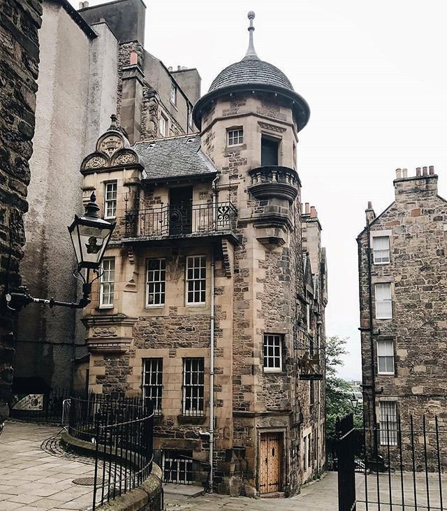 HousesVictorian's tweet photo. Edinburgh Scotland UK https://t.co/cB787PHC75