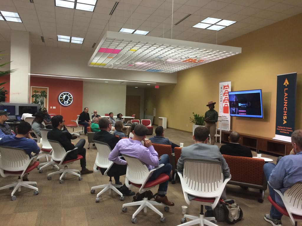 A massive thank you to everyone who came to our weekly 1 Million Cups program and specially to our fantastic presenters @FranqueMicheleBains with A Writer's Co-Working Space and @VeronicaLeno with #RealWeightLoss! #RealWeightLoss #Bruce #Health #Writing #Creativity #Co-working