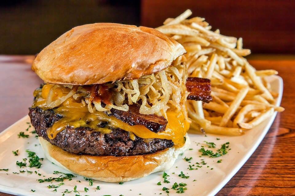 BackstageLimo_'s tweet photo. Pregame with @mickeys_steaks &amp; take their complimentary @BackstageLimo_  service to the @OKCThunder / New Jersey Nets game tomorrow!!! Call for reservations at 405-272-0777 #OKC #ThunderUP #OKCVIPEXPERIENCE https://t.co/QrKTGPOEID