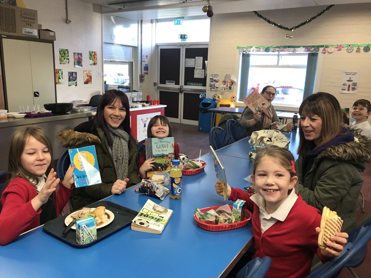 MrsWebster_Mus's tweet photo. Everyone @BankierPrimary took part in our #ScotBookWeek Reading Lunch @scottishbktrust Thanks to families &amp; @goutcherd for joining us! #BookBanter #parentalinvolvement  @FMReadChallenge 📚🌈🌟 https://t.co/jq0H6K4Ipz