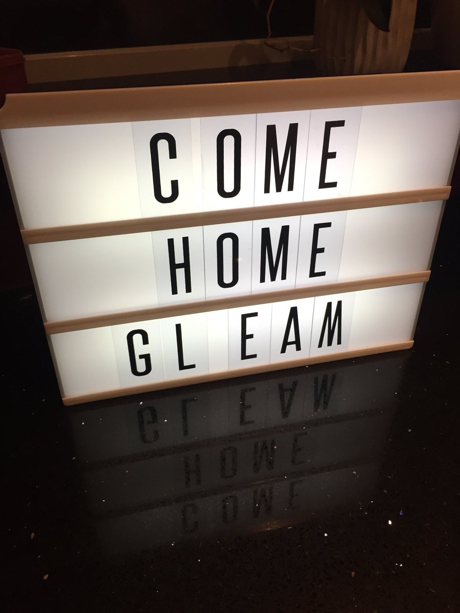 KeeleyGuest's tweet photo. Kids so excited to see if our elf returns tonight!! #elfontheshelf #parentsunderpressure https://t.co/7IxtEADn2A
