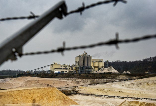 Geen toestemming voor Sibelco om groeve in Nederlands Limburg verder af te graven dlvr.it/Q3hL15